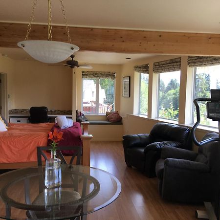 Kelli Creek Cottage - Reduced Price On Tours จูโน ภายนอก รูปภาพ