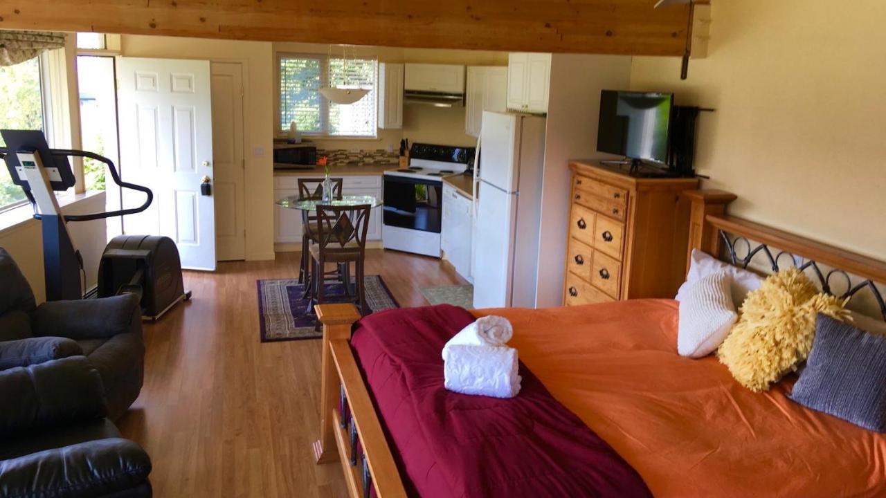 Kelli Creek Cottage - Reduced Price On Tours จูโน ภายนอก รูปภาพ