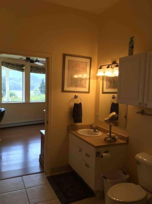 Kelli Creek Cottage - Reduced Price On Tours จูโน ห้อง รูปภาพ